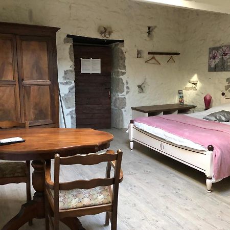 L'Apogee Bed and Breakfast Labeaume Εξωτερικό φωτογραφία