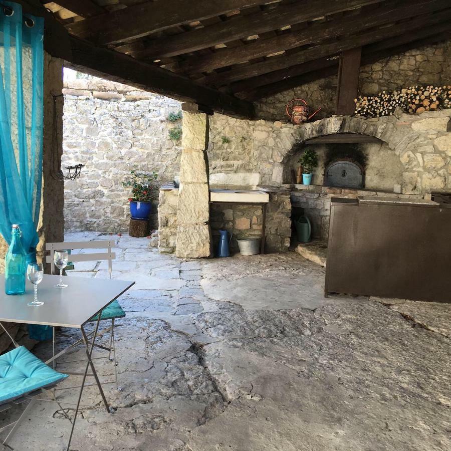 L'Apogee Bed and Breakfast Labeaume Εξωτερικό φωτογραφία